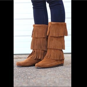Minnetonka Moccasins Three Layer Fringe Boots